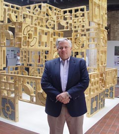 Mike Snow, Director Ejecutivo de AHEC: “Usar madera no es malo”