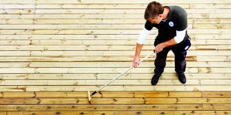 Preparar la tarima de madera de exterior con BONA