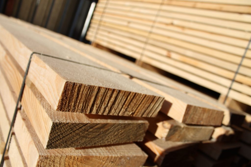 SIEROLAM ofrece a la industria su tablero alistonado de lámina entera -  Madera sostenible es un periódico digital para la industria española de la  madera y el mueble
