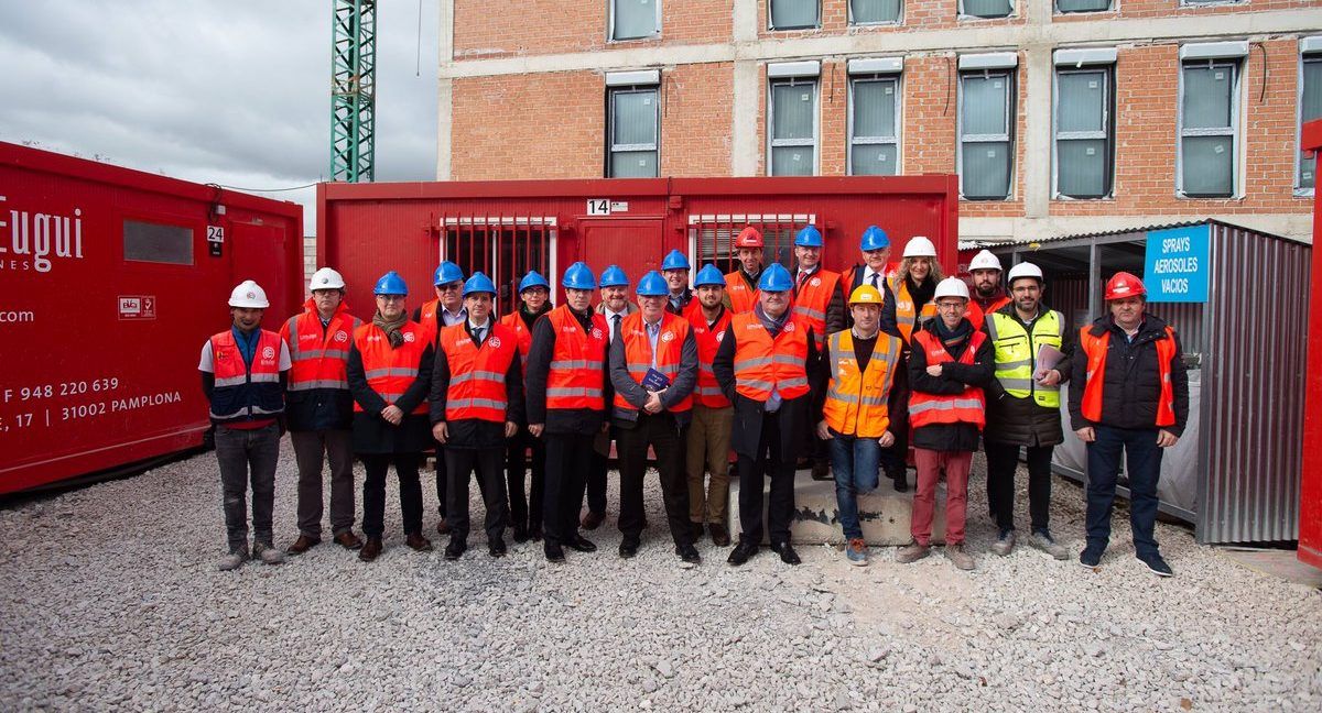 Visita del comité de las Regiones de la Comunidad Europea a las obras de NASUVINSA