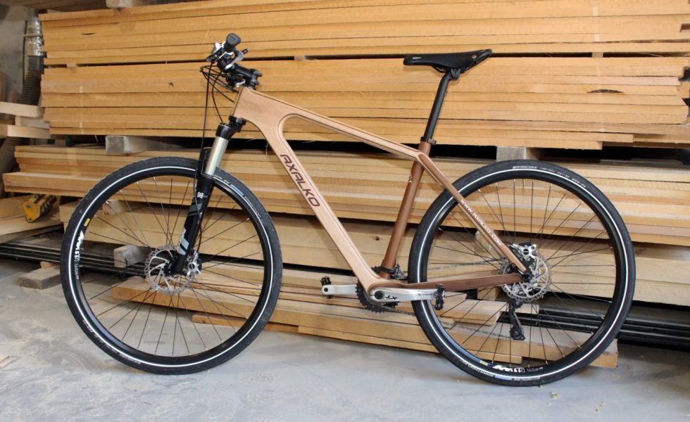 TXIRBIL sorprende al mercado con sus bicicletas de madera