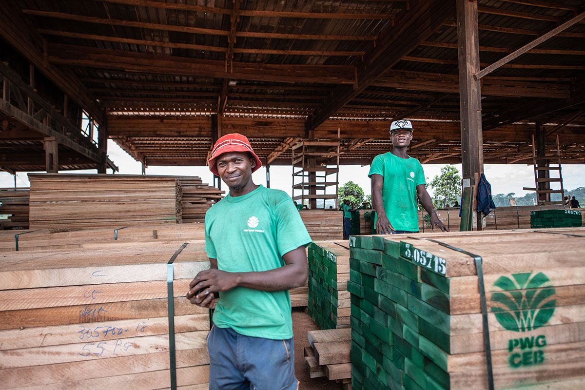 La gestión forestal certificada es un factor importante para reducir la pobreza en la Cuenca del Congo