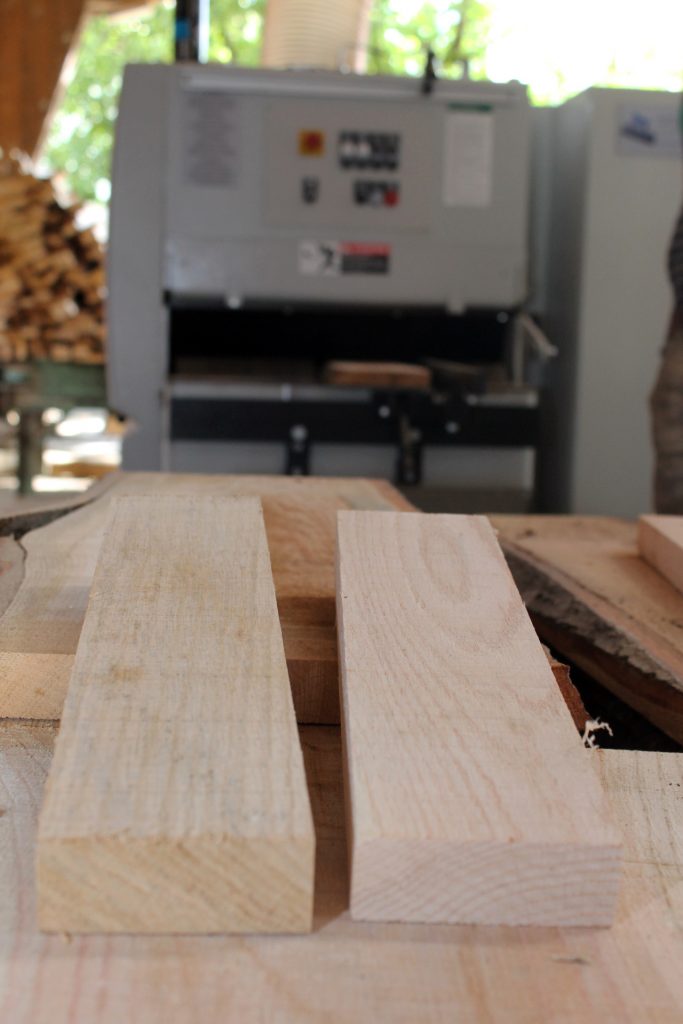 Traviesas de madera maciza de roble - Madera sostenible es un periódico  digital para la industria española de la madera y el mueble