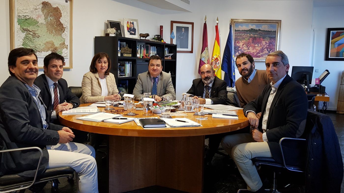 Ingenieros forestales se reúnen con el Consejero de Agricultura y Desarrollo Rural de Castilla-La Mancha