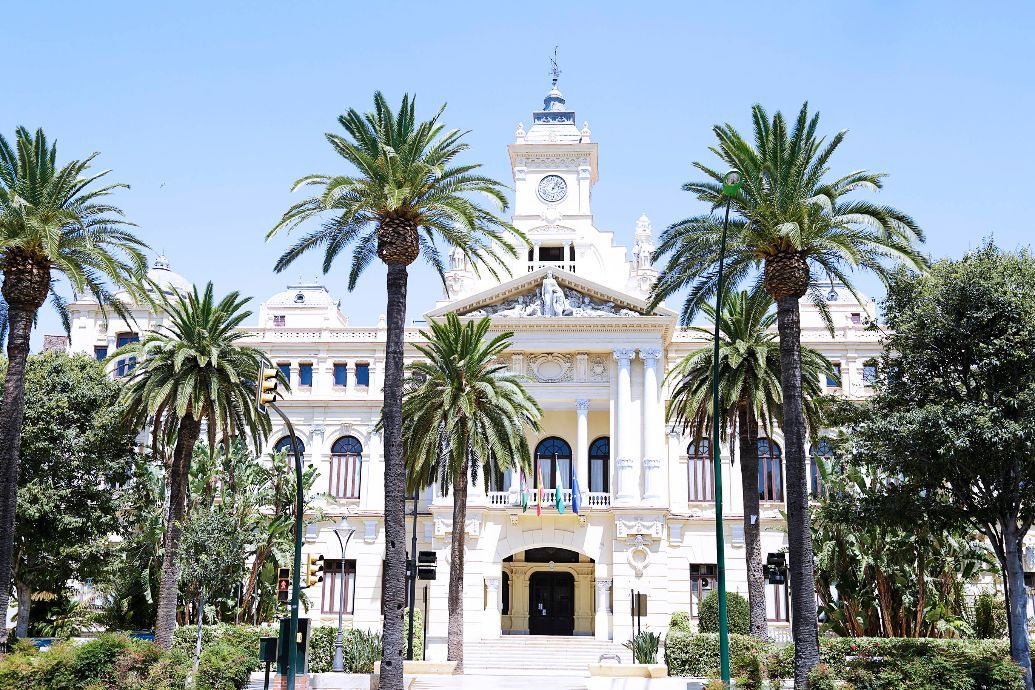 Renovación de la carpintería exterior del Ayuntamiento de Málaga