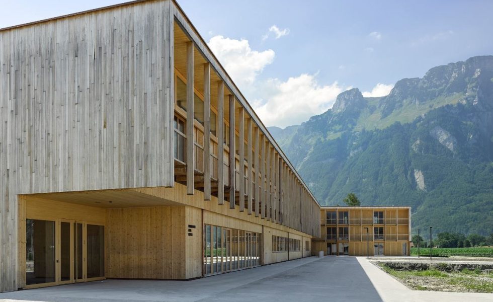 GAMIZ suministra las vigas de roble para construir el Centro Agrícola St. Gallen en Salez