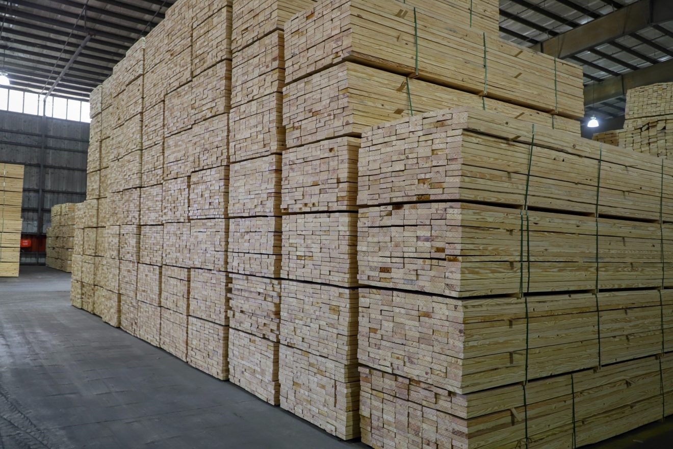 AEIM presenta el barómetro del sector de madera, tableros y derivados