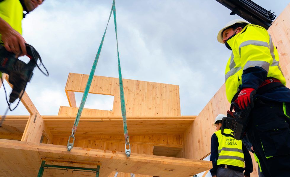 Cursos de especialistas en construcción industrializada y eficiente en madera