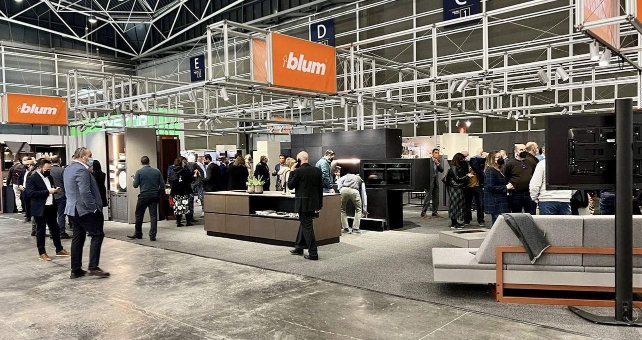 BLUM exhibió dos Red Dot Awards 2022 en Maderalia