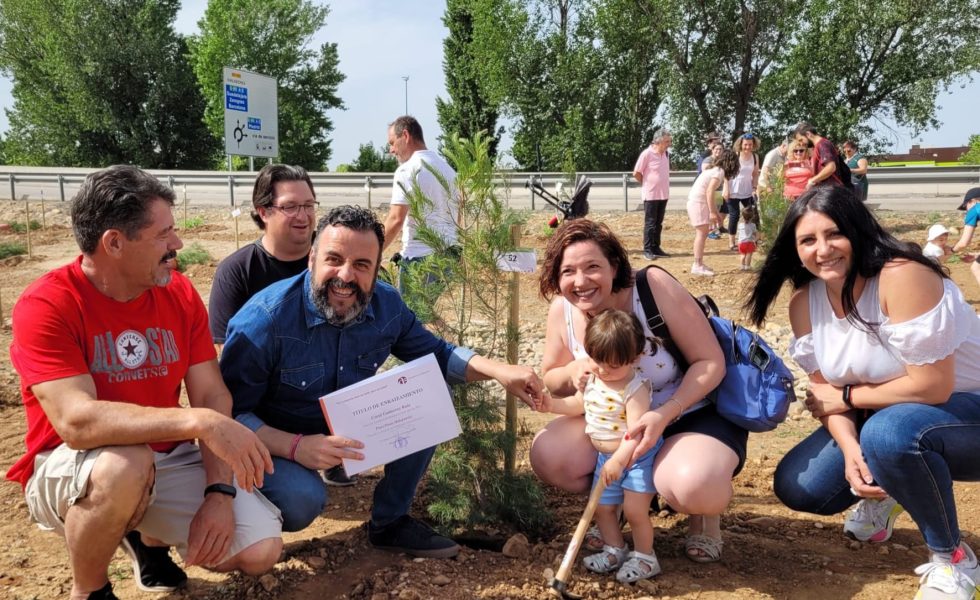 Azuqueca de Henares ya ha plantado 4.000 árboles para las niñas y niños de la ciudad