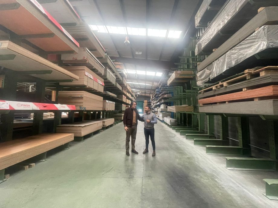 Estanterías OHRA para tableros y verticales - Madera sostenible es un  periódico digital para la industria española de la madera y el mueble