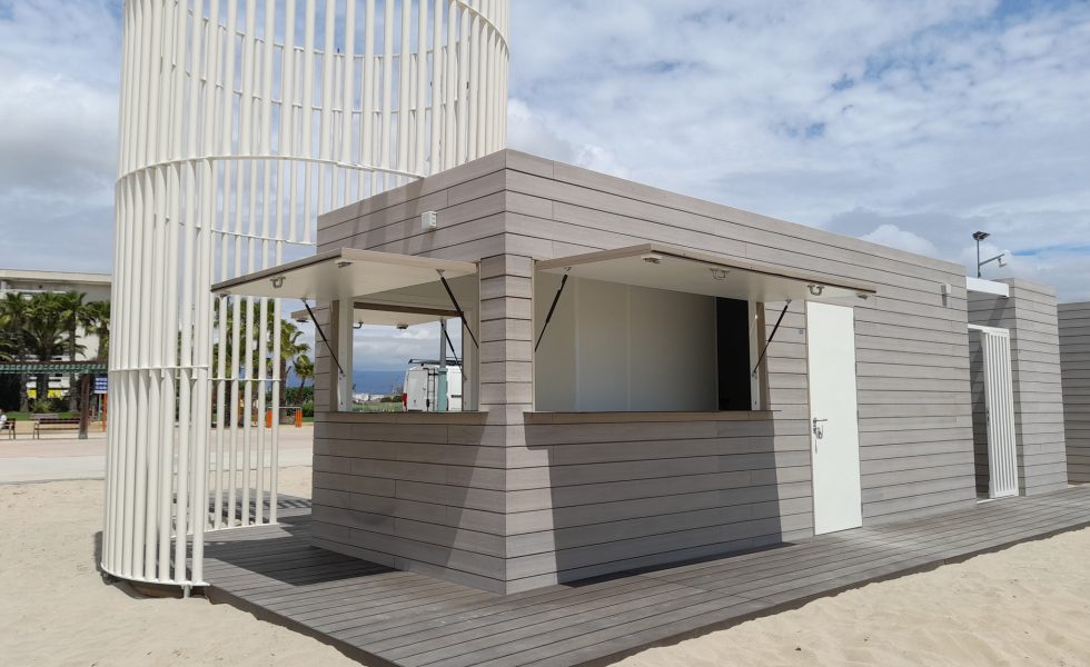 POLANCO MADERA fabrica todo el equipamiento de las playas de Vila Seca