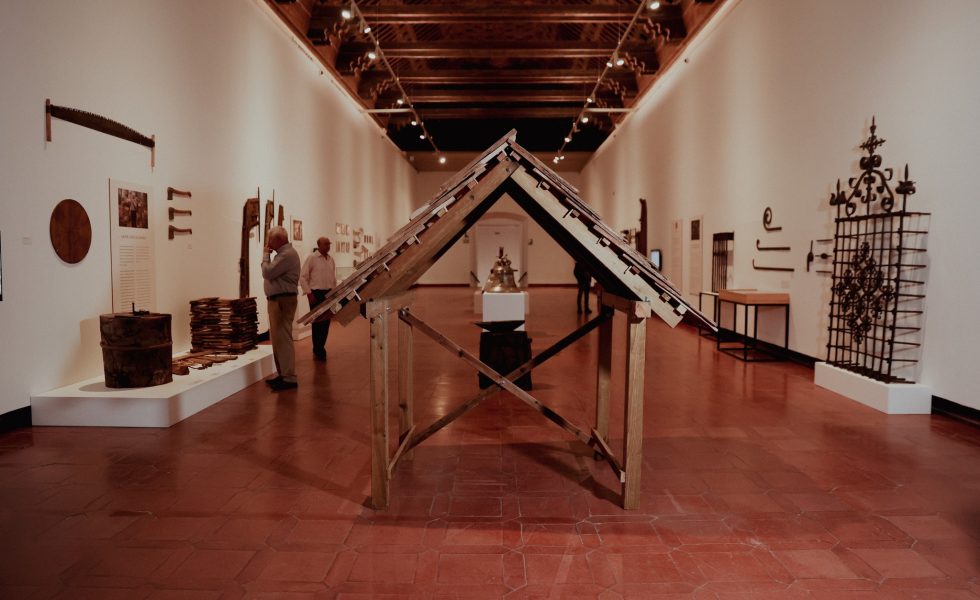 Descubre la exposición: “Patrimonio Vivo: La construcción tradicional en el siglo XXI”