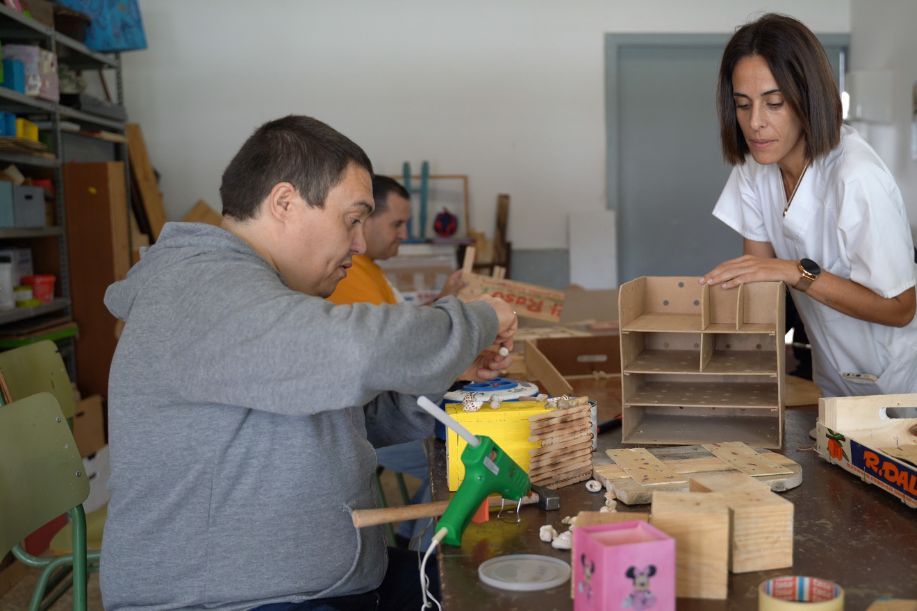 Los beneficios de la madera gallega en terapias ocupacionales