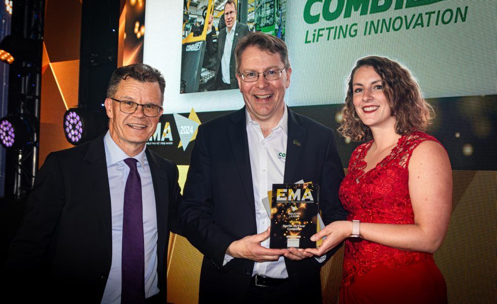 COMBILIFT obtiene una doble victoria en los UK Engineering & Manufacturing Awards 2024