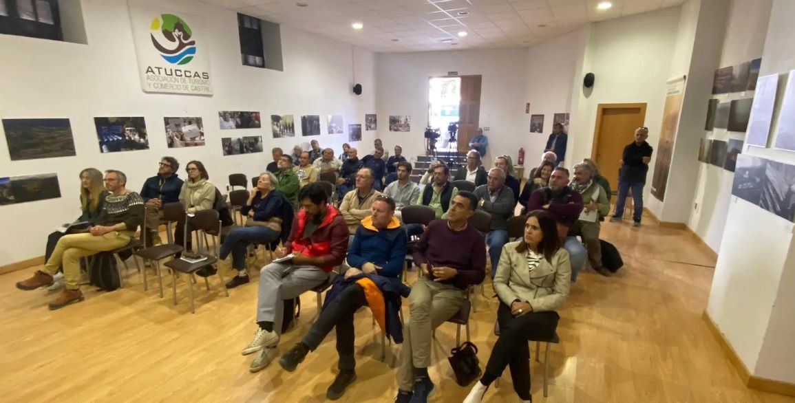 Castril acoge el seminario «El chopo, el agua y los propietarios»