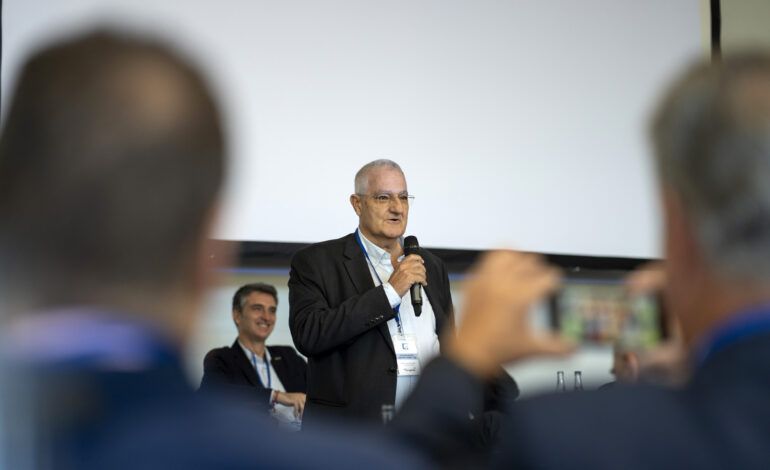 Fernando del Río, director de la delegación de GABARRÓ en Madrid, homenajeado por la FEPM