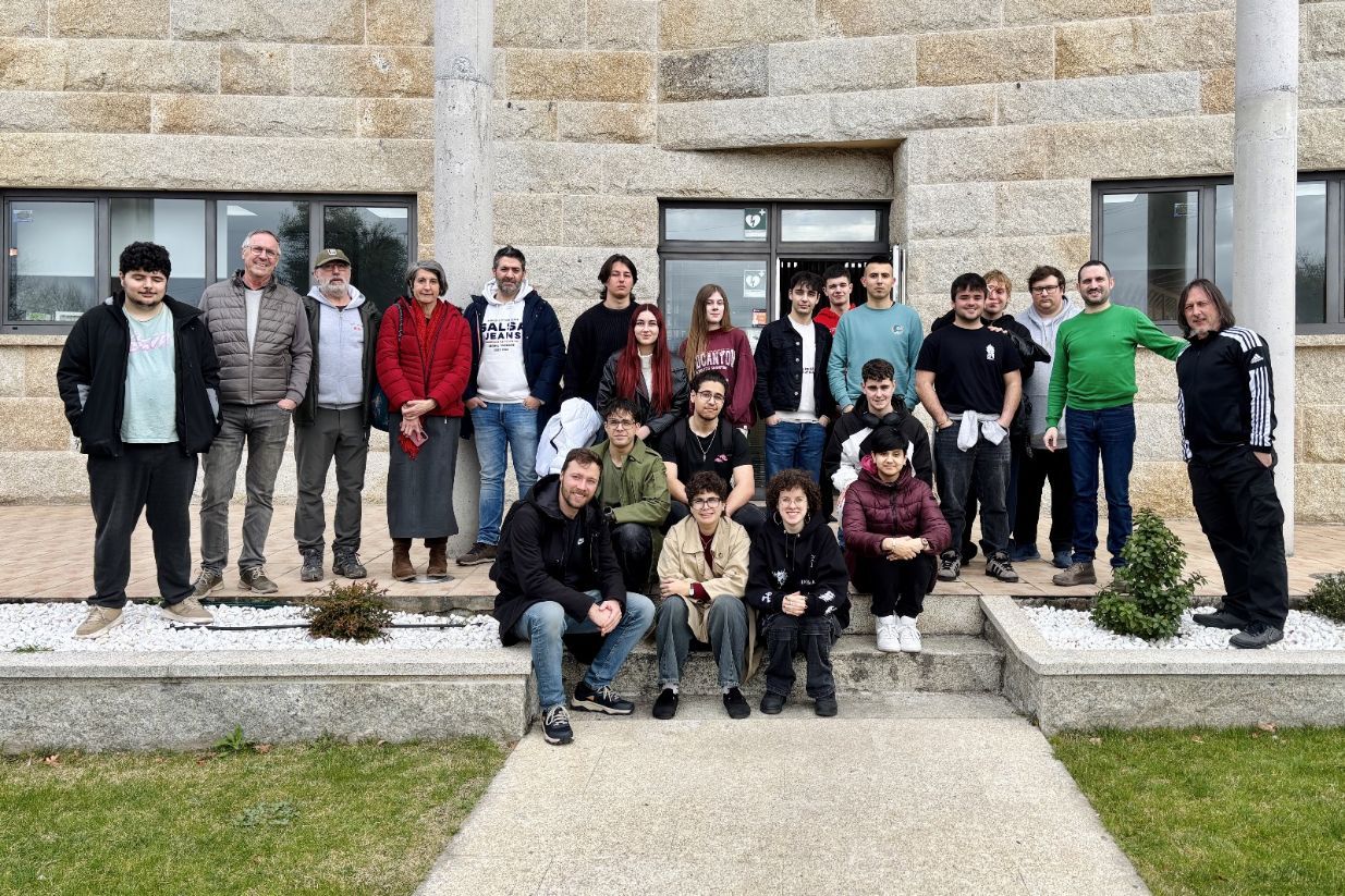 Estudiantes del CIFP SOMESO conocen el trabajo de MADERAS RUBÉN y GRUPO RAMÓN GARCÍA