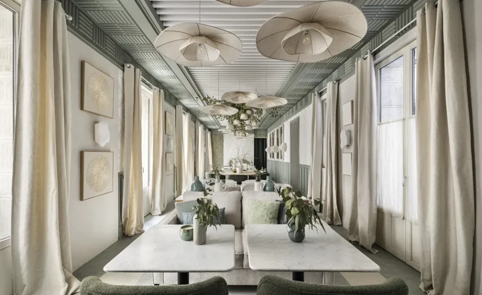 RAÚL MARTINS por «Restaurante Maisons», recibe el Premio Extraordinario CASA DECOR 2025